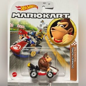 Hot Wheels Mario Kart Die Cast Car Donkey Kong Standard Kart